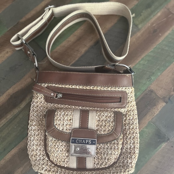 Chaps messenger bag - Picture 2 of 2